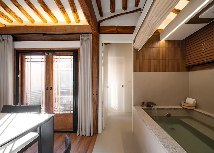 Villa Luxury Hanok The Four Beauties Seochon *